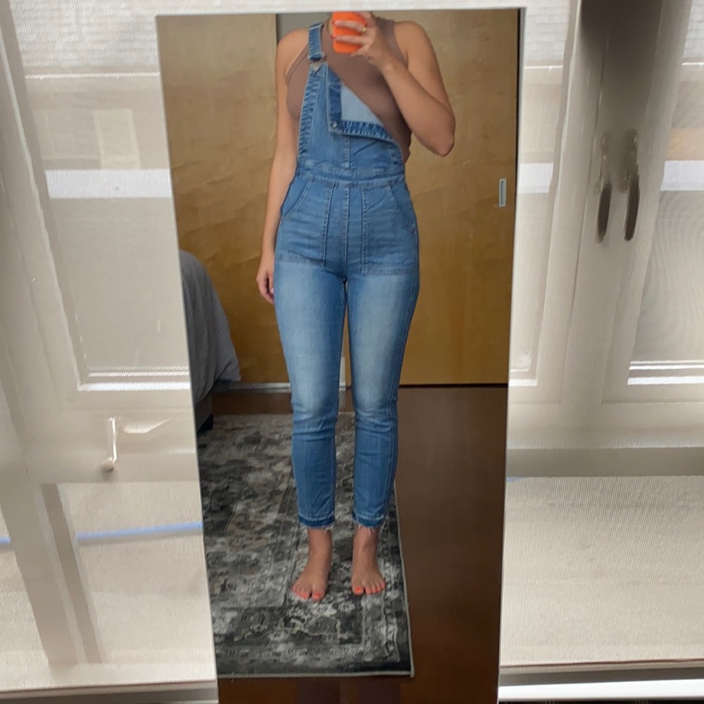Madewell Overalls - Flattering!